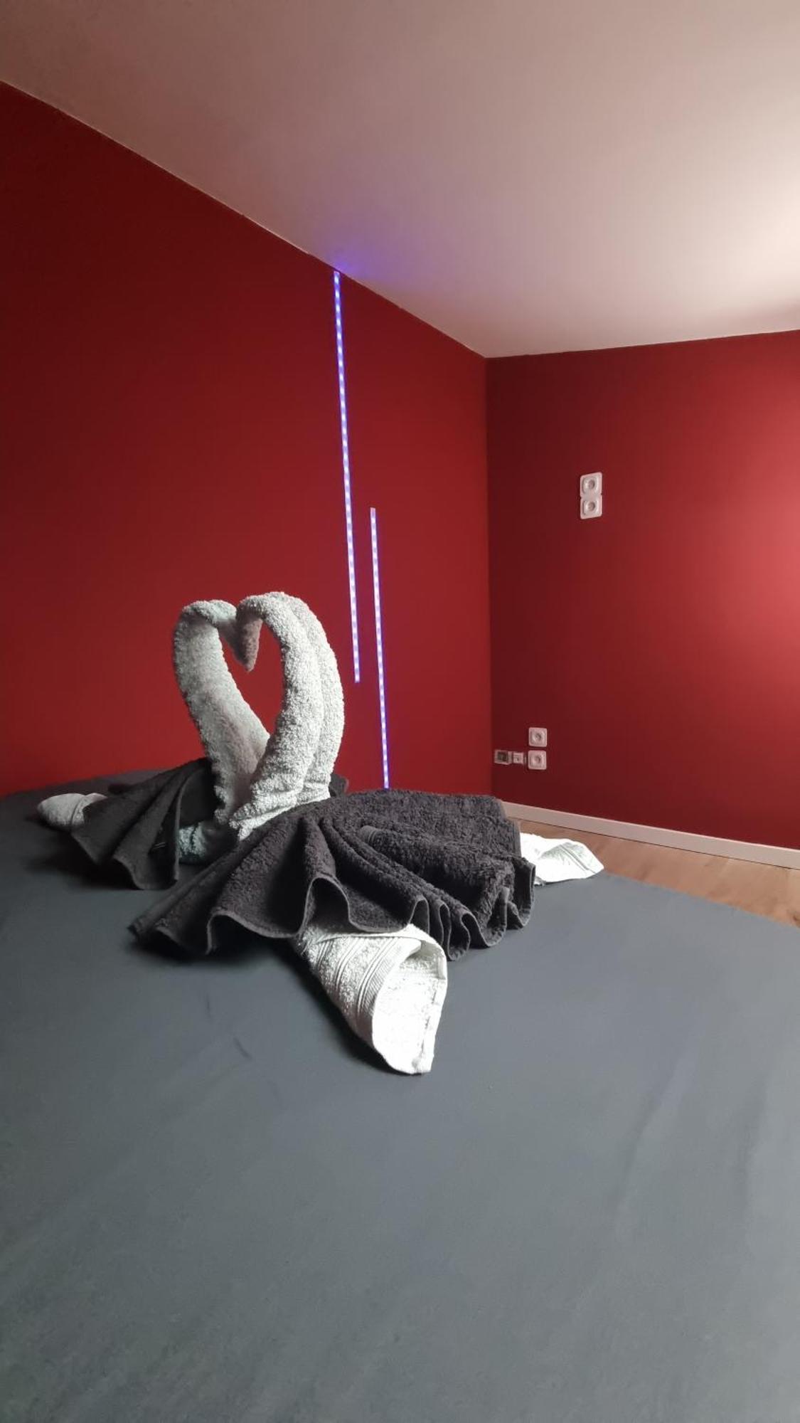 Appartement Romantique Climatise Belorizon - 30 Min De La Mer Pignans Eksteriør bilde